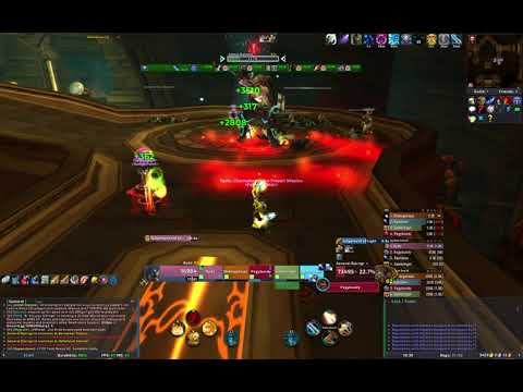 WotLK Classic - Holy Paladin Heroic Halls of Lightning run using PS5 Controller