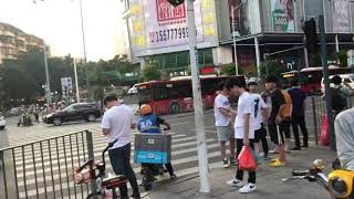【海外 面白動画 中国（メインランド）編】深圳の街を走る新しい電動バイク(E-bike)や電動自転車④