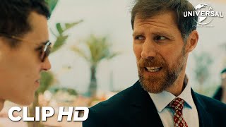 Clip - Iván ofrece sus servicios a políticos corruptos