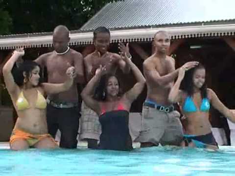 Souvent Elle Pense A Toi - Pascaline