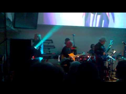 The Buggles - (I Love You) Miss Robot (Live At Supper Club London 2010)