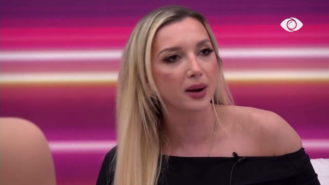 Çfarë pune ke ti me qasjen time/ Lorna dhe Stenaldo debatojnë: Kush je ti, mos u merr me mua