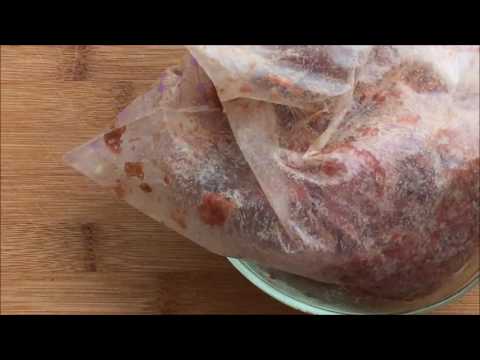 Vietnamese sandwich - Grilled beef with Garlic Hoisin Sauce and Lemongrass