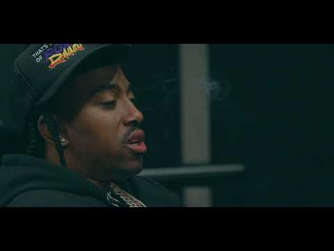 Roadrun CMoe - Slick Runner (Official Music Video)