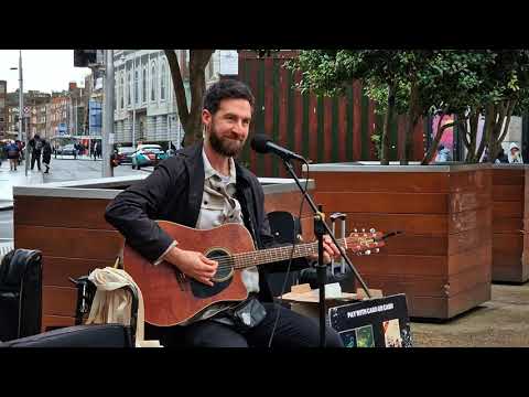 Dublin's buskers turn a street performance into Paradise!