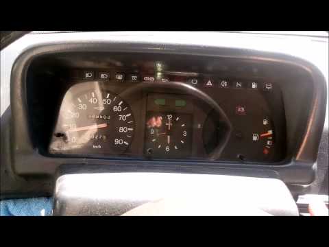 Thumbnail for Microcar Lyra sound - open headers vs. stock exhaust by Microcar