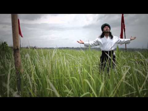 Syahadat Cinta, OST Cinta Tapi Beda. Candra Malik, Kidung Sufi.