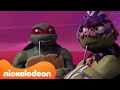 TMNT | De Ninja Turtles reizen naar een andere DIMENSIE ✨ | Hele scène | Nickelodeon Nederlands