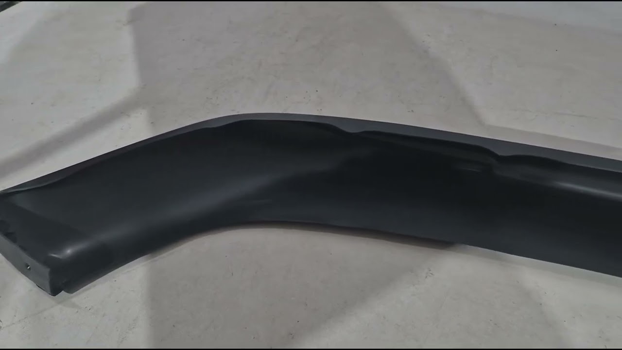 Volkswagen Golf 4 1997-2006 гг. Передний лип DPT (черный матовый) Video 1