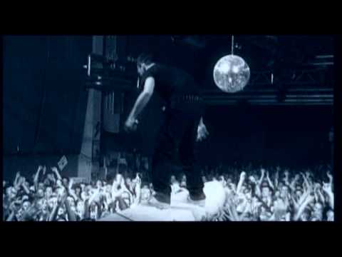 Beatsteaks feat. Ice T. - "Panic"  (Blue Version)