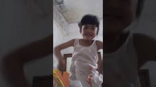 Download lagu ganti baju cekkkk habis pulang sekolah mp3