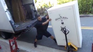 Crazy safe moving video