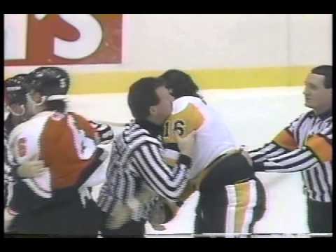 Old Flyers vs Penguins Fights