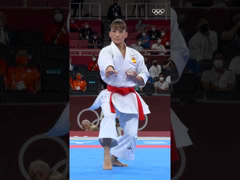 The Karate Kata sensation of Tokyo 2020, Sandra Sanchez Jaime. 👑