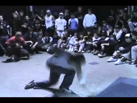 Round 2 - Robin vs Ronnie - Red Bull BC ONE Ukraine 2005