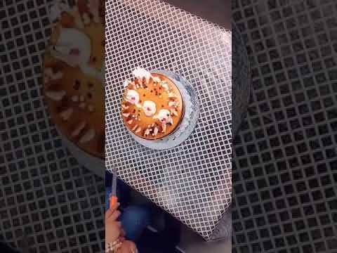 Anniversary cake time.. best wiShes 11 years