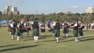 Tulsa 2006 Pipe Band competition 13: Silver Thistle P&D