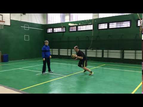 kosárlabda bal fektetett dobás-érettségi 2021