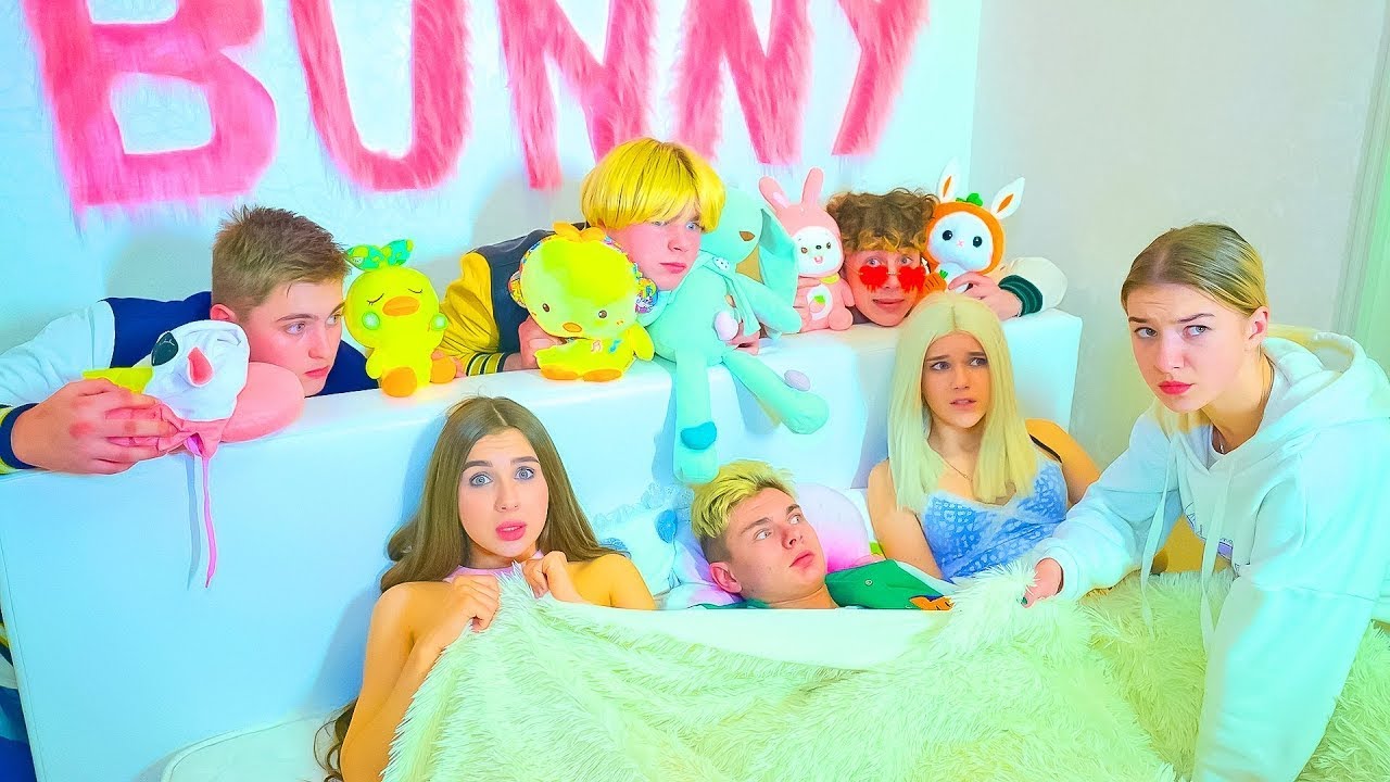 BUNNY IR KREPŠININKŲ VAKARĖLIS NUTRŪKO! Treneris Abby labai piktas