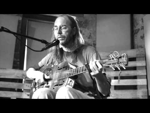 "Ain't Dead Yet" - Charlie Parr