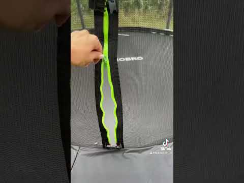 Батут 374 см (12FT) с внутренней защитной сеткой и лесенкой 64 пружины LEOBRO Pro зелёный - фото 1 - id-p2300674007