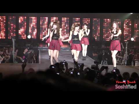 110611 Girls' Generation (SNSD) - HaHaHa Song (SMTown Live Concert Paris)