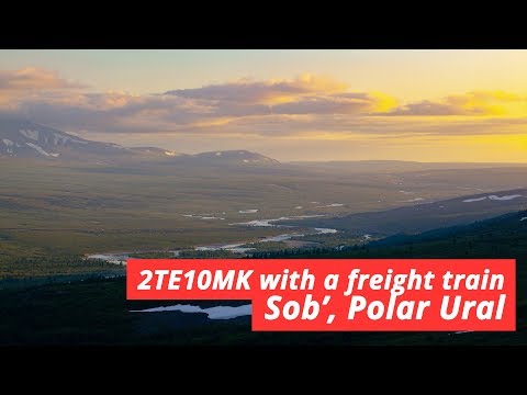 2TE10M with a freight train, Polar Ural