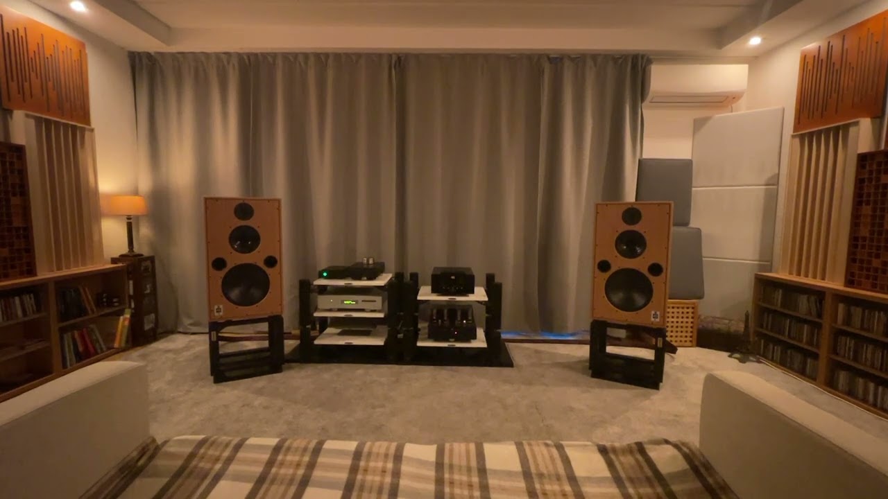 Harbeth M40.5 XD2