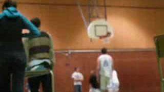 preview picture of video 'Charlesbourg Basket Ball Dunk #4'