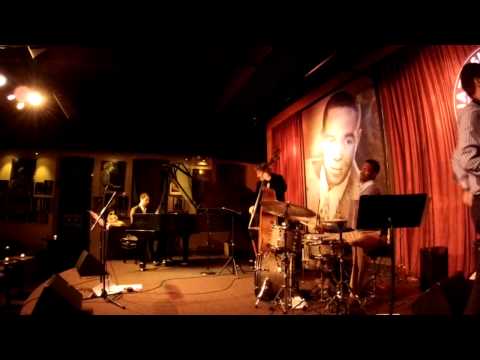 Alex Terrier Live At Jazz Showcase (Chicago): Blues For Fred