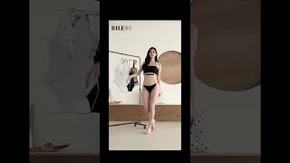 Cewek Korea Cantik pakai Bikini#shorts#bikini