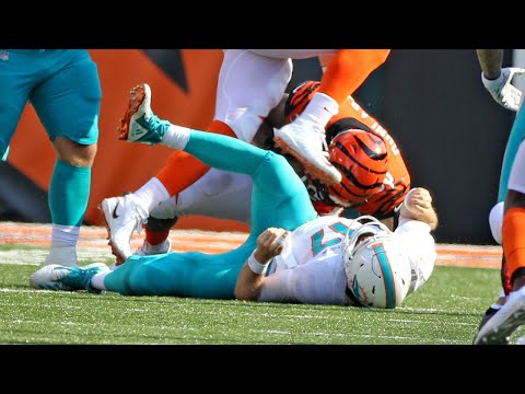 Miami Dolphins coach Adam Gase gets upset when asked about QB Ryan Tannehill's injury.