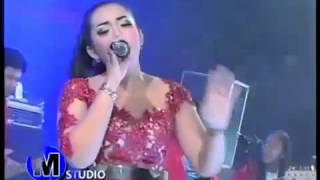 Download lagu DEVI ALDIVA - ISTRI SETIA (NEW GITA BAYU) .mp4 mp3 Download lagu DEVI ALDIVA - ISTRI SETIA (NEW GITA BAYU) .mp4 mp3