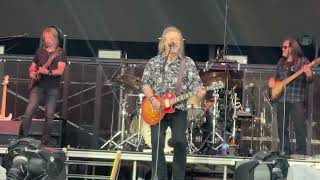 Travis Tritt “Put some drive in your country” at Rock the Country in Hastings, Mi on June 13, 2025