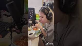 Bữa ăn sau giờ làm việc | Tik Tok Phong Cận Tv