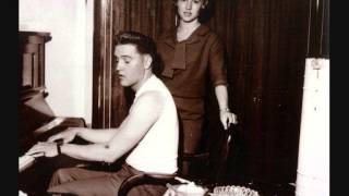 Elvis Presley-I Can't Help It (If I'm Still In Love With You) (Apr 1959) (Home Recording)