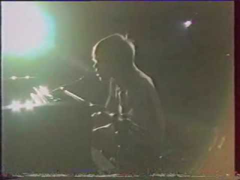 12 year-old Kuba Badach singing "Lubię zimowe ptaki"