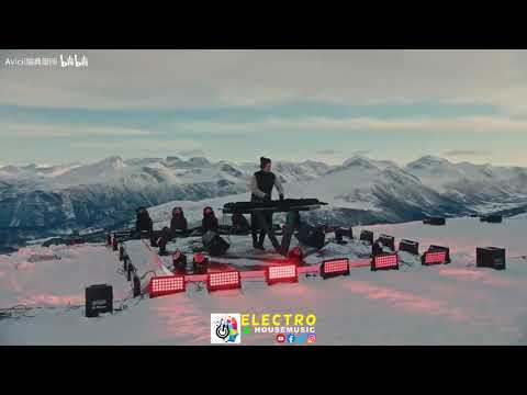 Kygo, Donna Summer - Hot Stuff Desde los Alpes Sunnmøre 2021