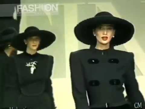 "Valentino" Autumn Winter 1988 1989 Paris pret a porter women by Canale Moda