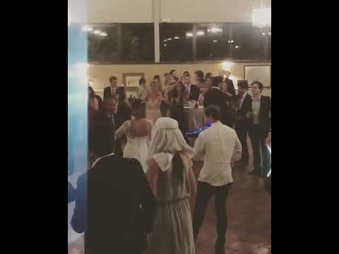 Boda. entrada baile novios