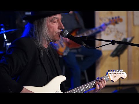 Ripoff Raskolnikov Band: Strange Ways of Love