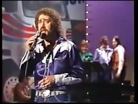 Thumbnail for EARL THOMAS CONLEY-- Smokey Mountain Memories (Live) by Earl Thomas Conley