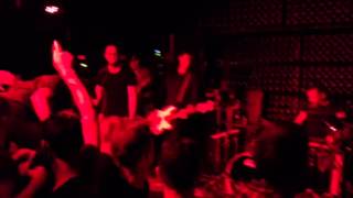 Swingin Utters - No Eager Men