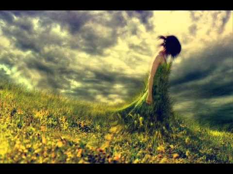 Zlatni dan - Bisera Veletanlic (sa tekstom).