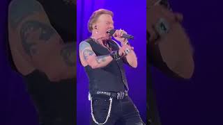 Download lagu Axl Rose Sounds Awesome Up Close and Personal as Guns N’ Roses Rock “Night Train” mp3 Download lagu Axl Rose Sounds Awesome Up Close and Personal as Guns N’ Roses Rock “Night Train” mp3
