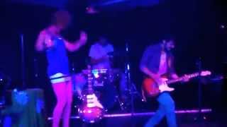 Hollywood Blvd. Dance Remix - LIVE by Backnbloom