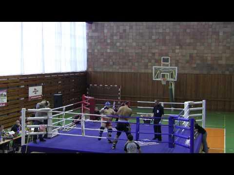 Bartosek vs Kvapil 1 kolo Windy Cup Brno 06.11.2010 .MTS