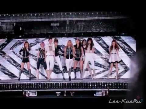 [Fancam] 121125 SNSD - The Boy @SMTOWN Live In Bangkok