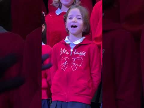 Iscriviti se vuoi vedere la recita di FIGLIACHIARA ❤️ #mgfc  #mammagiuliafigliachiara