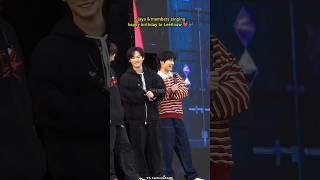 Download lagu Awww everyone sang Happy Brday Leeknow today💫🤧 mp3